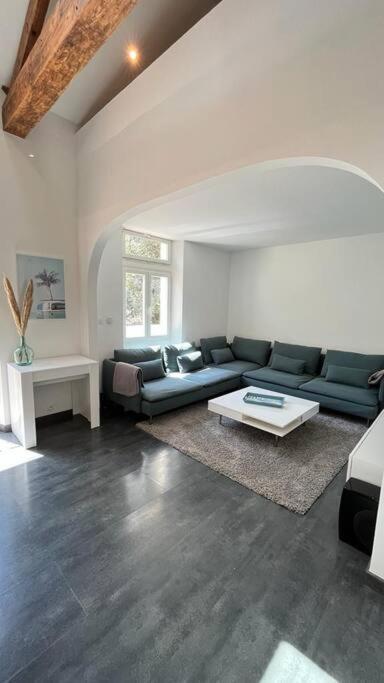 Villa Entierement Renovee Avec Piscine En Plein Coeur De Bastia - Corse *